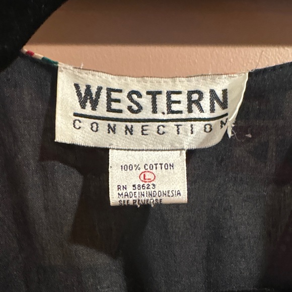 Colorful Beaded Geometric Pattern Vest - Picture 3 of 8